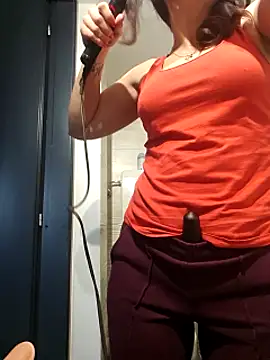 Kitty Doll69 online show from 20, 2, 2025