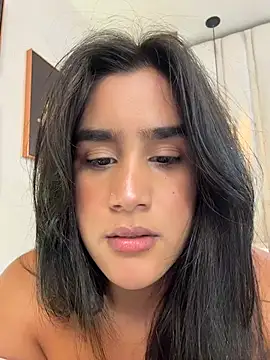 bonniekim  online show from 4, 11, 2025