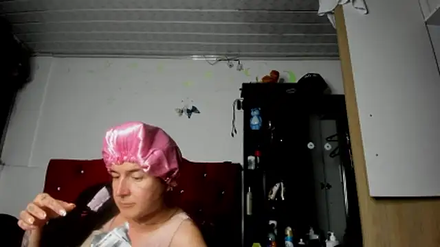 Snapshot of Sweet-Suck69 chatting on 27, 11, 2025 Sweet-Suck69 online show from 27, 11, 2025