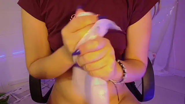 Snapshot of Giia_paiige18 chatting on 28, 10, 2025 Giia paiige18 online show from 28, 10, 2025