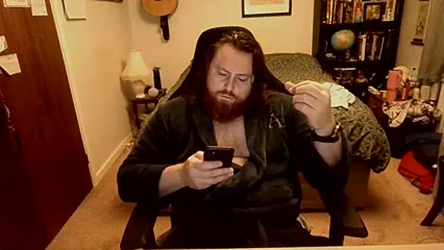 Snapshot of Hairy_Guy30 chatting on 2, 12, 2025 Hairy Guy30 online show from 2, 12, 2025