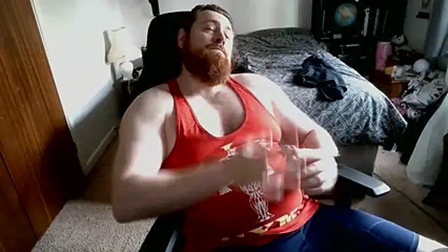 Snapshot of Hairy_Guy30 chatting on 15, 2, 2026 Hairy Guy30 online show from 15, 2, 2026