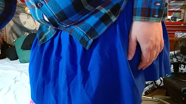 Snapshot of cosmicjones chatting on 18, 10, 2025 cosmicjones online show from 18, 10, 2025