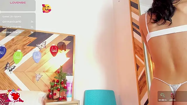 Snapshot of Kathaleiya_Ozz chatting on 11, 12, 2024 Kathaleiya Ozz online show from 11, 12, 2024