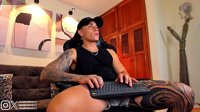 Snapshot of _joansoto chatting on 3, 3, 2026 joansoto online show from 3, 3, 2026