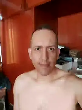 Snapshot of carozi chatting on 11, 12, 2024 carozi online show from 11, 12, 2024