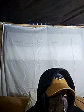 Snapshot of Cadillacninja chatting on 28, 10, 2025 Cadillacninja online show from 28, 10, 2025