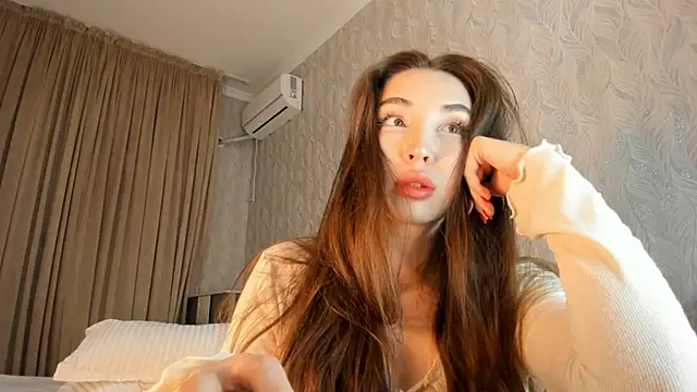 Snapshot of heyheyneko chatting on 14, 12, 2025 heyheyneko online show from 14, 12, 2025