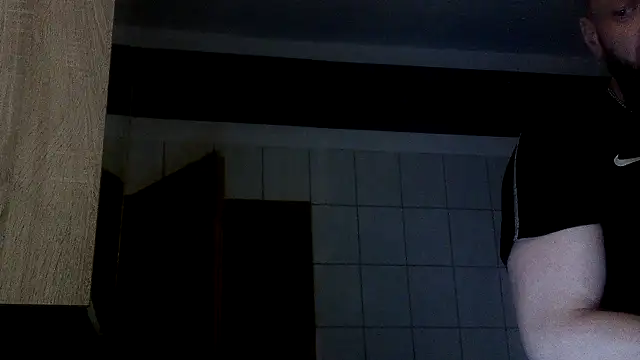 Snapshot of donhulio482 chatting on 1, 11, 2025 donhulio482 online show from 1, 11, 2025