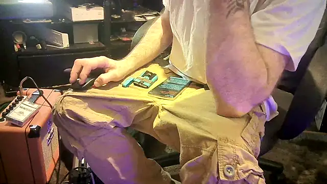 jaxx12369 online show from 25, 2, 2025