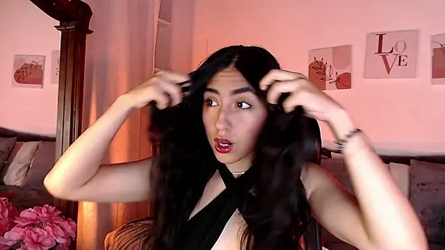 Snapshot of madisex_s chatting on 10, 11, 2025 madisex s online show from 10, 11, 2025