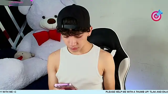 Snapshot of Niico_Cruz chatting on 9, 2, 2025 Niico Cruz online show from 9, 2, 2025