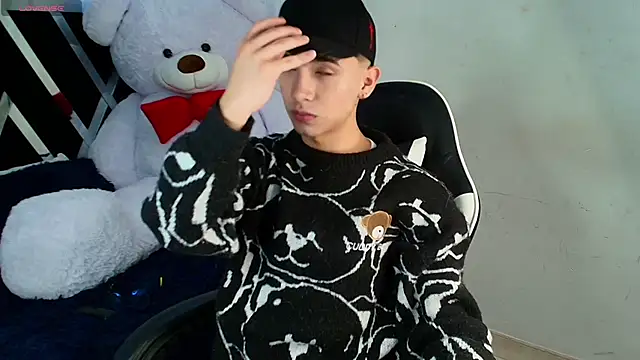 Snapshot of Niico_Cruz chatting on 20, 2, 2025 Niico Cruz online show from 20, 2, 2025