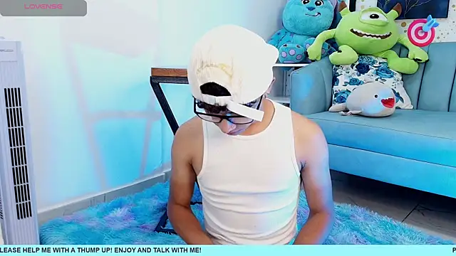 Snapshot of Niico_Cruz chatting on 6, 3, 2025 Niico Cruz online show from 6, 3, 2025