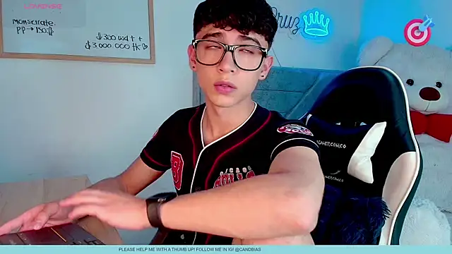 Niico Cruz online show from 21, 3, 2026