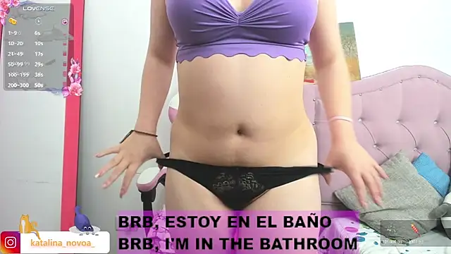 Snapshot of Katalina_novoa chatting on 9, 11, 2025 Katalina novoa online show from 9, 11, 2025