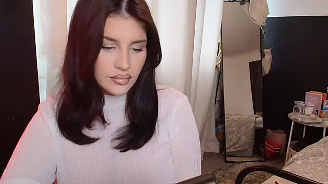 Bustyjessicalouu online show from 3, 2, 2025