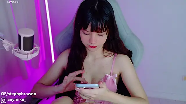 stephybrown online show from 30, 1, 2025