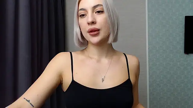 hot-sasha9 online show from 20, 12, 2024