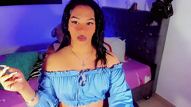 Zakura hot1 online show from 25, 11, 2025