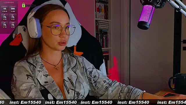 Snapshot of Emili1- chatting on 15, 1, 2025 Emili1- online show from 15, 1, 2025