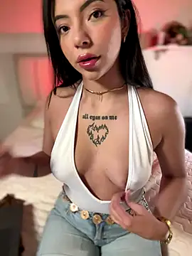 Snapshot of eva_elifee chatting on 19, 9, 2025 eva elifee online show from 19, 9, 2025