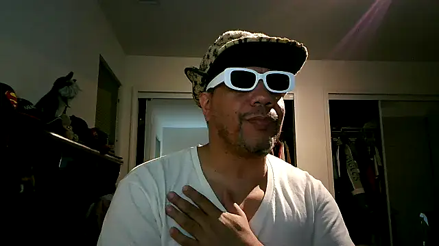 pimpdaddy4ever online show from 23, 3, 2025