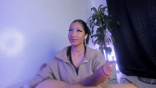 IssaandNeron sex online show from 27, 11, 2025