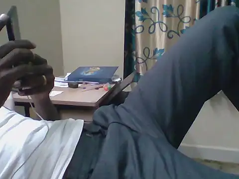 Snapshot of bas1cooks chatting on 9, 10, 2025 bas1cooks online show from 9, 10, 2025