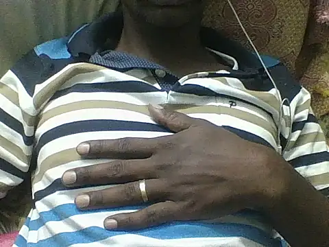 Snapshot of bas1cooks chatting on 28, 10, 2025 bas1cooks online show from 28, 10, 2025