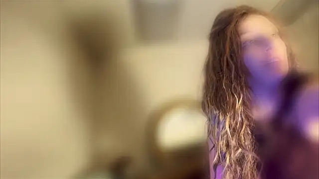 MonroeLoves online show from 7, 2, 2026