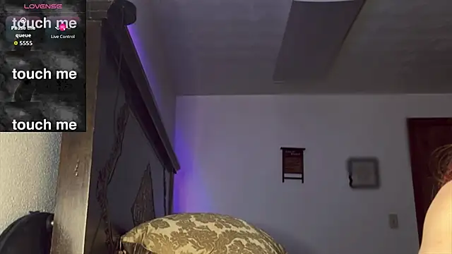 MonroeLoves online show from 20, 2, 2026