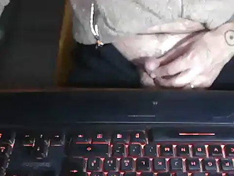 Snapshot of Adri_gard chatting on 31, 1, 2025 Adri gard online show from 31, 1, 2025