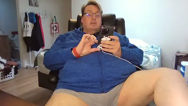 Snapshot of wvalentino chatting on 6, 12, 2024 wvalentino online show from 6, 12, 2024