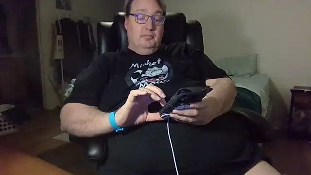 Snapshot of wvalentino chatting on 10, 2, 2025 wvalentino online show from 10, 2, 2025