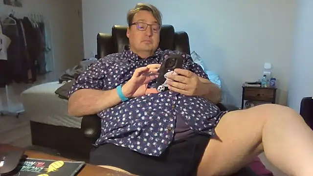 Snapshot of wvalentino chatting on 15, 2, 2025 wvalentino online show from 15, 2, 2025