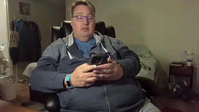 Snapshot of wvalentino chatting on 25, 2, 2025 wvalentino online show from 25, 2, 2025