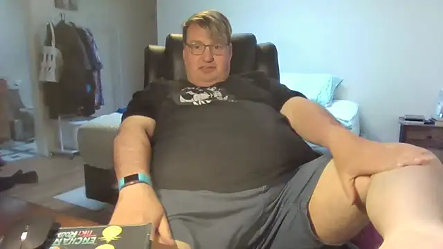 Snapshot of wvalentino chatting on 13, 3, 2025 wvalentino online show from 13, 3, 2025