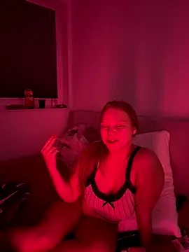 Snapshot of NickyGold_Official chatting on 3, 12, 2024 NickyGold Official online show from 3, 12, 2024