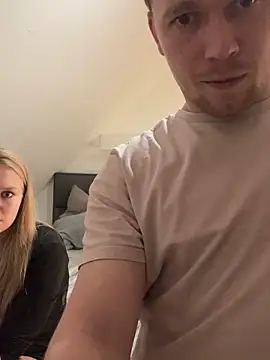 Snapshot of NickyGold_Official chatting on 2, 11, 2025 NickyGold Official online show from 2, 11, 2025