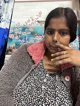Beauty-queen online show from 17, 1, 2025