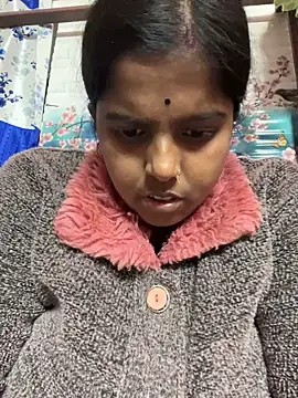 Beauty-queen online show from 19, 1, 2025