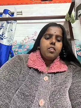 Beauty-queen online show from 20, 1, 2025