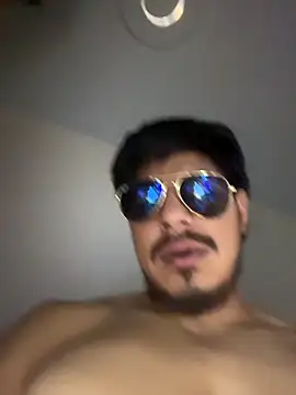 Snapshot of MynameisPaco chatting on 17, 11, 2025 MynameisPaco online show from 17, 11, 2025