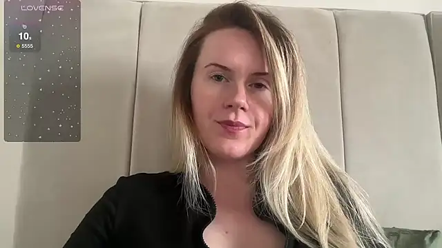 redheadrosie69 online show from 26, 2, 2025