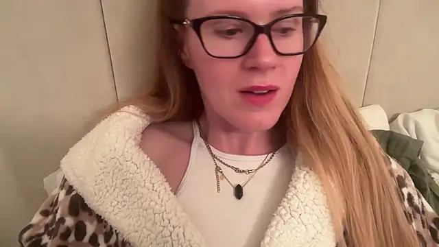 redheadrosie69 online show from 14, 9, 2025