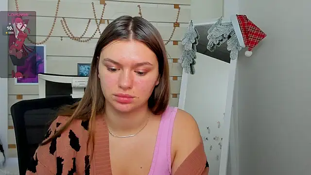 Josephine Kiss online show from 10, 12, 2024