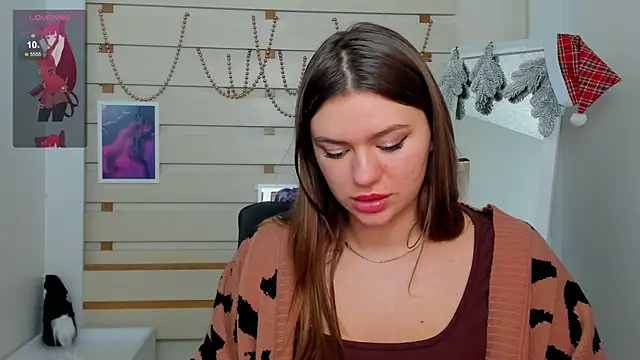 Josephine Kiss online show from 13, 12, 2024