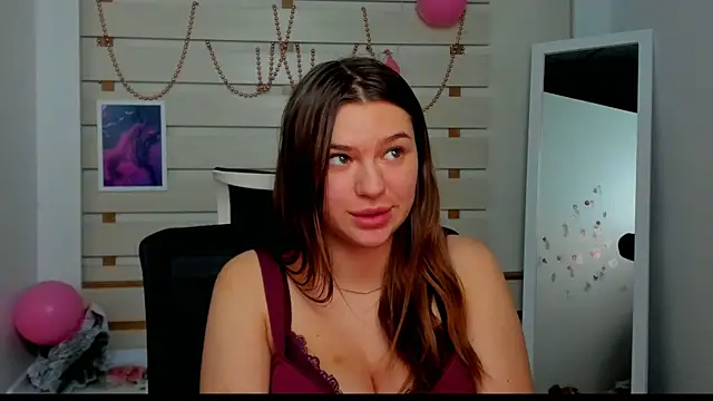 Josephine Kiss online show from 12, 2, 2025