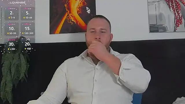 Snapshot of RoddyStill chatting on 8, 12, 2024 RoddyStill online show from 8, 12, 2024